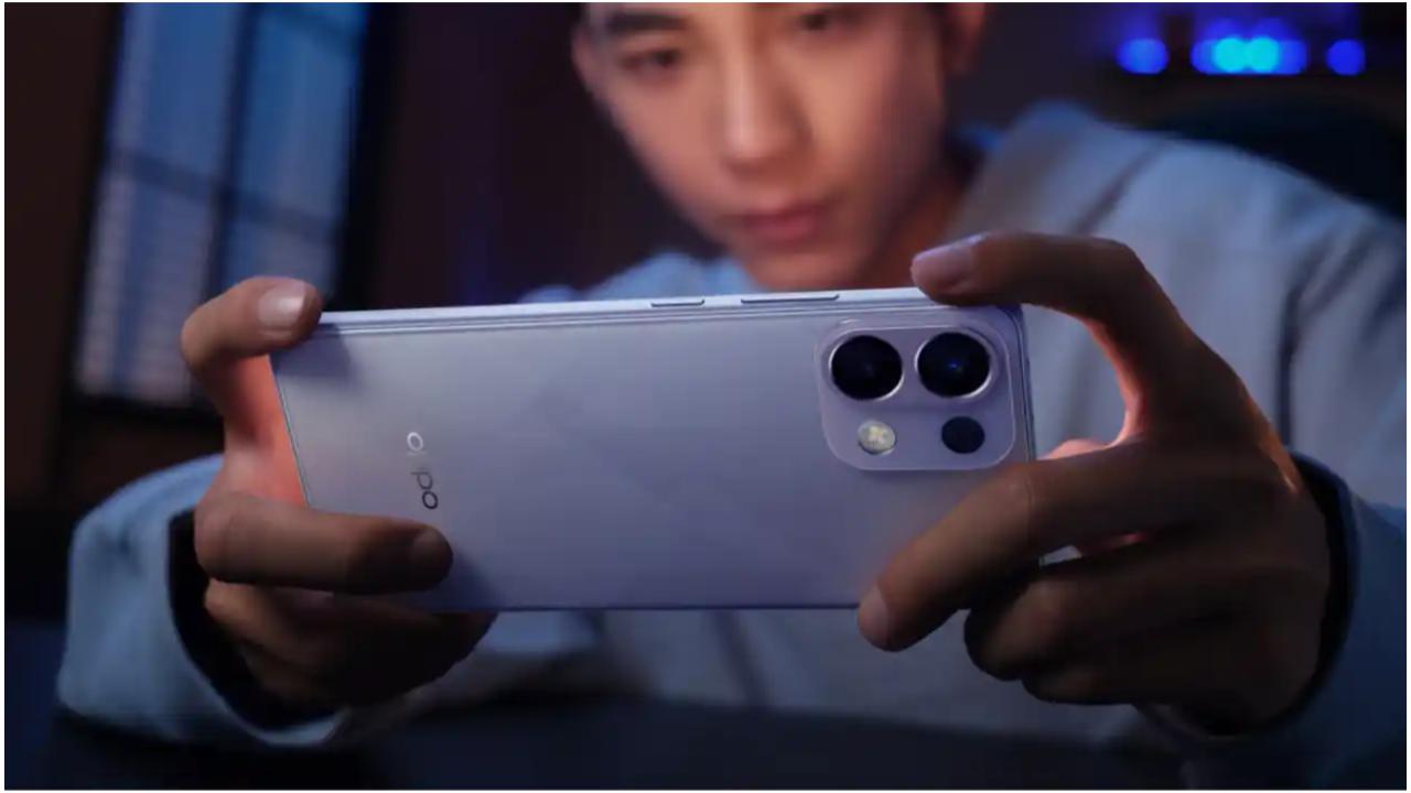 Oppo का 7000mAh बैटरी वाला 5G फोन आ रहा – फास्ट चार्जिंग और जबरदस्त डिस्काउंट के साथ