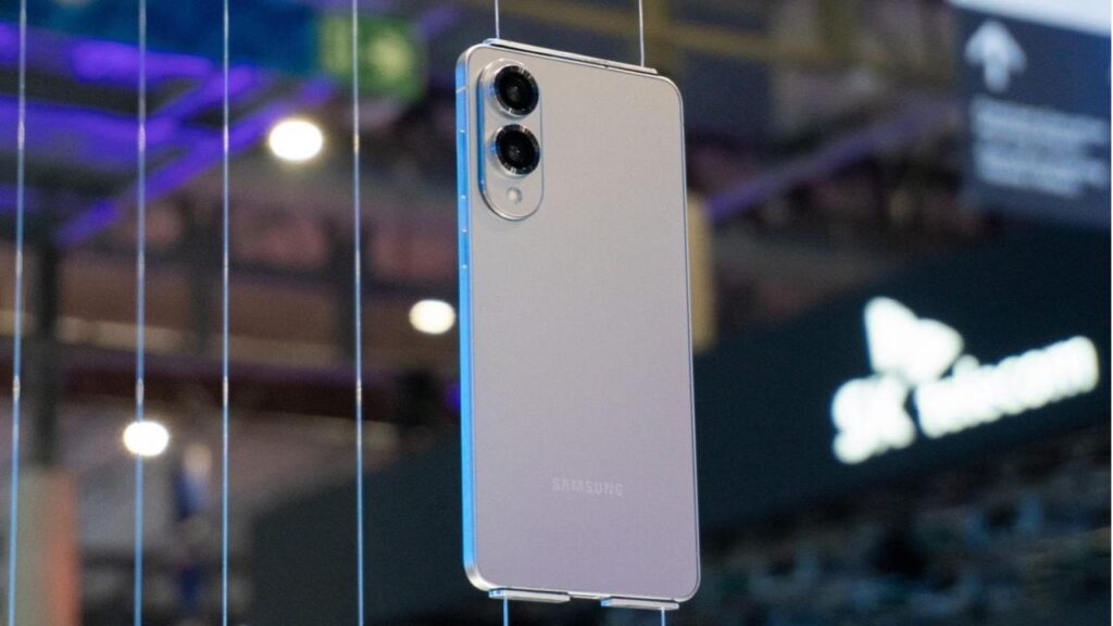 Samsung 200MP Slim Phone: भारत में 13 मई को धमाकेदार एंट्री! सबसे पतला कैमरा फोन, कीमत और फीचर्स जानकर चौंक जाएंगे!